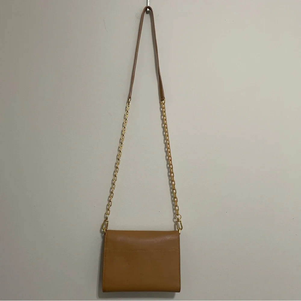 Tory Burch stylish tory